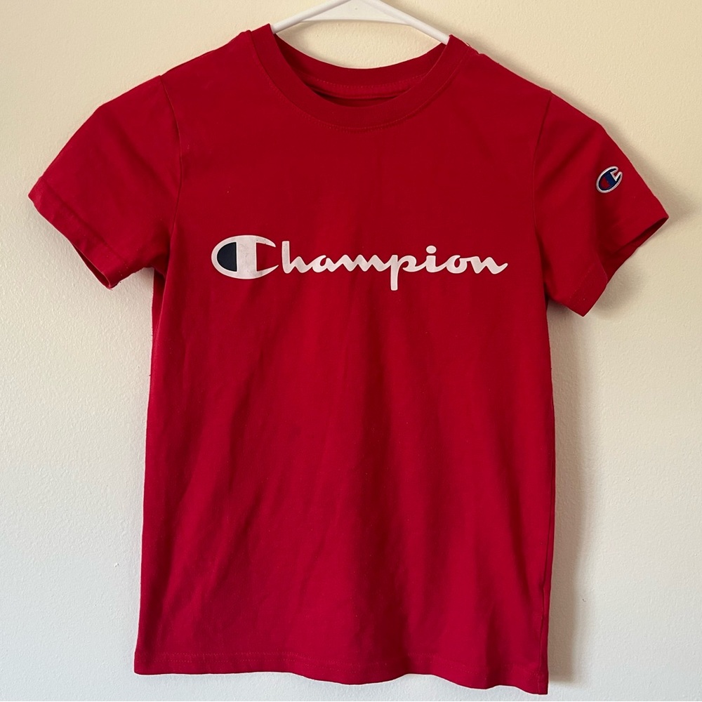 Boys Girls Size Small Red Short Sleeve Champion Crewneck Athletic T-Shirt Unisex